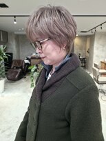 ハーフェン(HAfeN)&nbsp;【札幌円山美容室】グレージュ白髪ぼかし×束感ショート
