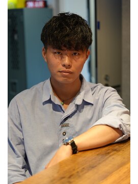 エスケイブ(S/CAVE) 無造作束感が簡単に出ます!ソフトツイストパーマ