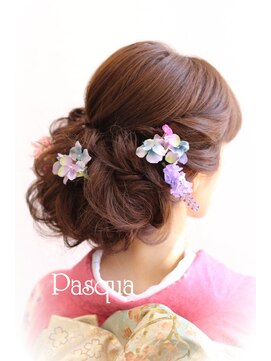 パスクア アシメントリーふわふわ