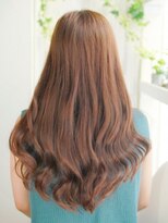 ヘアメイク ナル(hair make nalu)&nbsp;オシャレなリバースカールのウェーブスタイル