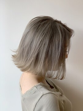 ジーナ 博多(Zina) [Zina】前髪/くびれ/グレージュカラー/透け感/20代30代40代