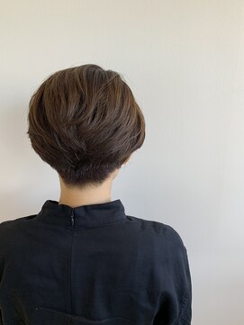 ソランテ(SOLLANTE) 襟足すっきりショートヘア