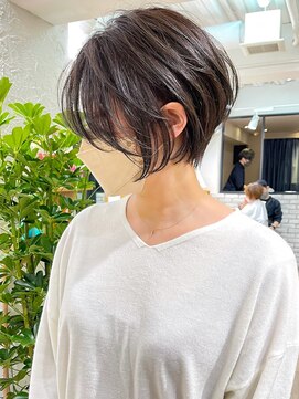 アヴァロン(AVALON) 絶壁解消/ひし形/前下がり/大人ショートボブ/30代/40代★猪狩★