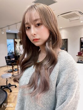 ロンド レア 天神大名店(Lond Le’a) ダブルカラー/インナーカラー/イヤリングカラー/ハイライト