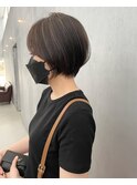 前下がりショートボブ×ハイライト