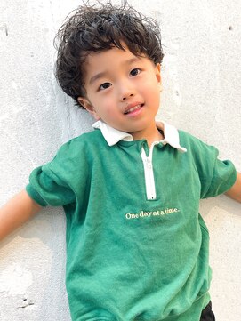 ヘアーワークス ヘルム 渋谷店(HAIR WORKS HELM) [HELM渋谷]キッズカット★アシメマッシュ