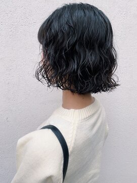 フェンヘアーアイス 中目黒(Fen.hair ici) 前髪艶感結べるボブふんわり丸みカールデジタルパーマ大人美人