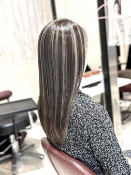ヘアアンドビューティー クアトロ 戸祭店(QUATRO) ハイライト