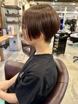 ルート ROOT ヘアサロン&nbsp;刈り上げ前下がりショート