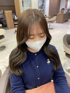 アッシュ 下北沢店(Ash) ミルクティーブラウン