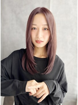 トランクイルグラフ(TRAN9UIL graph) 20代30代40代　大人センターパートツヤ髪＃964