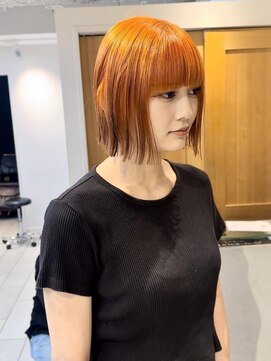 テトラ バイ ネオリーブ 横浜西口店(tetra by neolive) ボブ　デザインカラー　オレンジ　切りっぱなし　ブリーチ