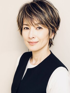 ノラキチジョウジ(NORA KICHIJOJI) 耳かけショートカットハイライトカラーショートウルフ白髪染め