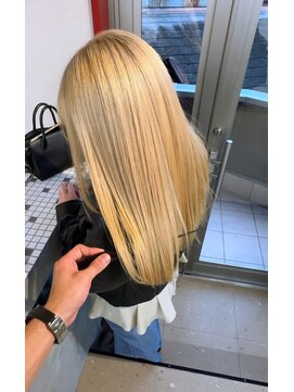 ブロンドベージュ