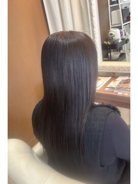 ツヤ感高まる、髪質改善トリートメント＋全体艶カラー