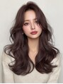 キキ(kiki)&nbsp;トレンドの韓国スタイルはカットとカラーで再現します！