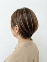 アッシュ 十日市場店(Ash) 白髪ぼかし / ショート