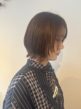 イニシオ(inicio) くびれレイヤーボブ