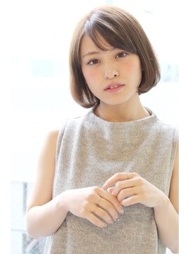 レウナ 外苑前(Reuna) 黒髪でも可愛いひし形ヘルシーボブ