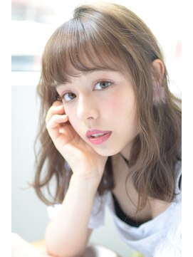 ビッケ(Vicke) 【Vicke渋谷】透明感アッシュベージュゆるふわカール