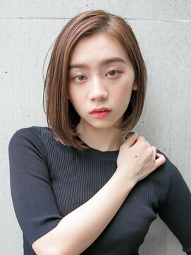 ルティア(Lutia) センターパート  小顔 大人ブラウン☆