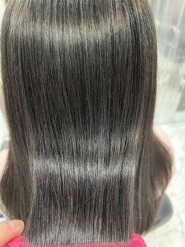 エスカーラ 表参道(THE ESCALA) @m_ayu/髪質改善縮毛矯正/地毛/艶髪/タビラマユミ