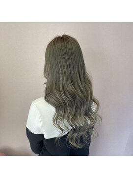 レヴェリー(REVERIE) #プルエクステ#ロング#アッシュカラー