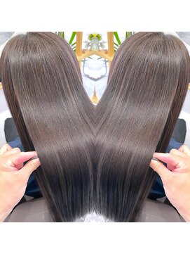 アムヘアー(A.M. hair) 【髪に優しく酸性ストレート】ツヤ黒髪スタイル