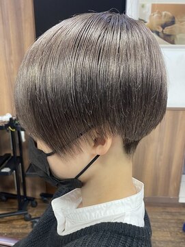 ヘアークリアー せんげん台 髪質改善 ハンサムショート アッシュカラー 外国人風