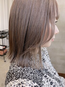 フリーラ 横浜(freera) 黒髪/グレーベージュ/レイヤーロング/前髪パーマ[横浜駅]