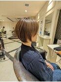 丸み束感ショート