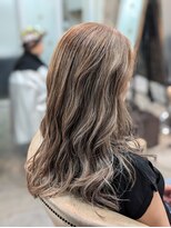 レガーレ(Legare) シフォンベージュバレイヤージュ