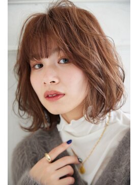 ビィシャイン 小野店 ふんわりガーリーボブ