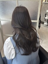 マーシュ 梅田(marshu) ★ レイヤーカット × Olive greige / ハナstyle