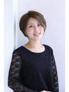 大人クールボブ