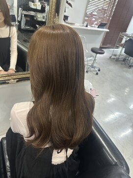 ザ アクネ 岡崎竜美丘店(THE ACNE) ベージュ_明るめ_ブリーチなし