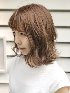 ラフト(Raft) 極細ハイライト入り切りっぱなしボブ