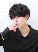 スパイラルパーマ 黒髪マッシュ