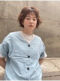 大人可愛い20代30代40代小顔ワンサイドボブ丸み前下がり×パーマ
