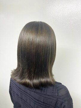 バブルス 本川越店(BUBBLES) 大人可愛いダークアッシュ