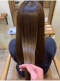 ツヤ髪ストレート