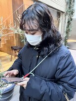 ジェノ(JENO by apish) 黒髪/グレーベージュ/レイヤーロング/前髪パーマ