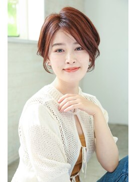 ガーランド (Garland) 大人ショート/ショートボブ/マチルダボブ/ピンクベージュ/卵型