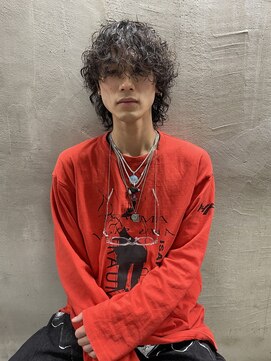 ロイジー(roijir) メンズウルフ×スパイラルパーマ