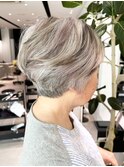 大人丸みショートボリュームヘア50代60代髪型
