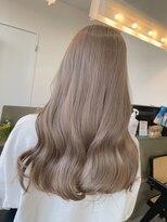 リノショアーズ 元町店(RINOSHORES)&nbsp;20代30代大人可愛い艶感ミルクティーベージュケアブリーチ