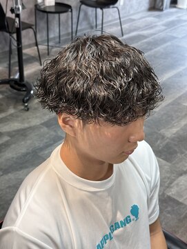 スウェルホワイト(SWELL WHITE) 波巻きスパイラルパーマ　福岡メンズパーマ　東区香椎メンズヘア