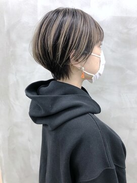 レターバイノベル(letter by novel) コントラストハイライトくびれショートマッシュショート前髪あり
