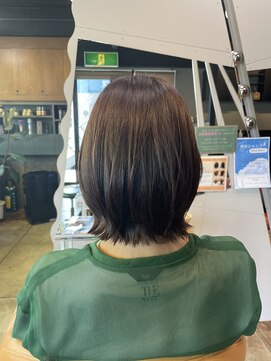 クレップスヘアーヒマワリ(CRE'PS HAIR HIMAWARI) くびれボブ