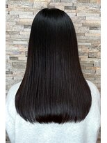 ノア(noa)&nbsp;艶髪ストレート｜梅雨